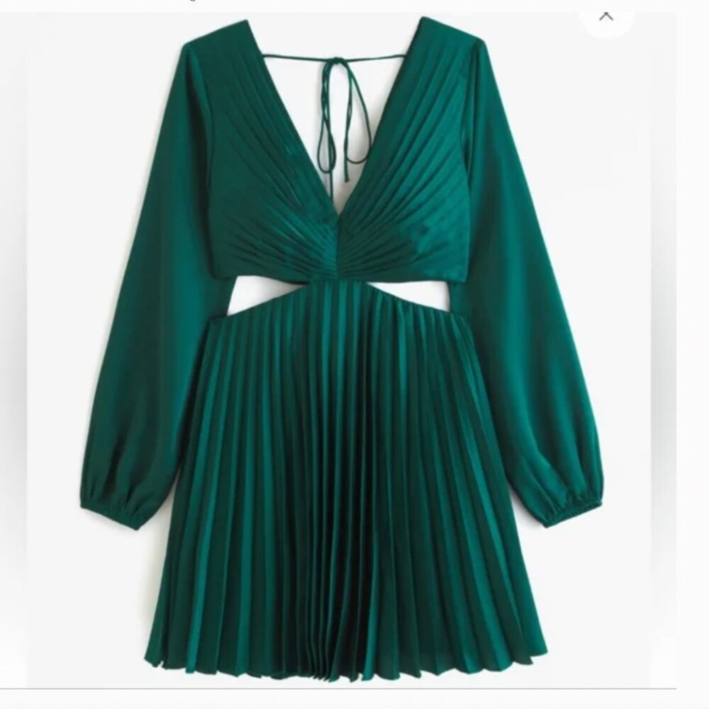 NWT Abercrombie Emerald Green Pleated Dress Cocktail Dress
